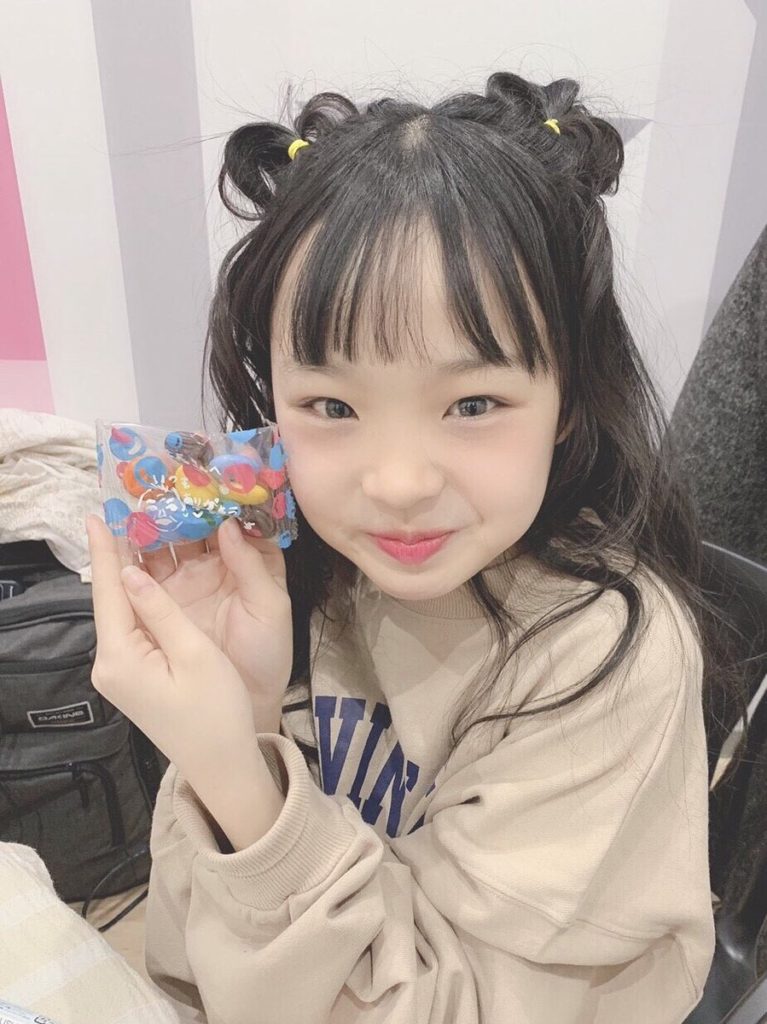 野々山ひなた(Tiktok)の学校や所属事務所は？彼氏がイケメンか調査！ POPNEWS.info